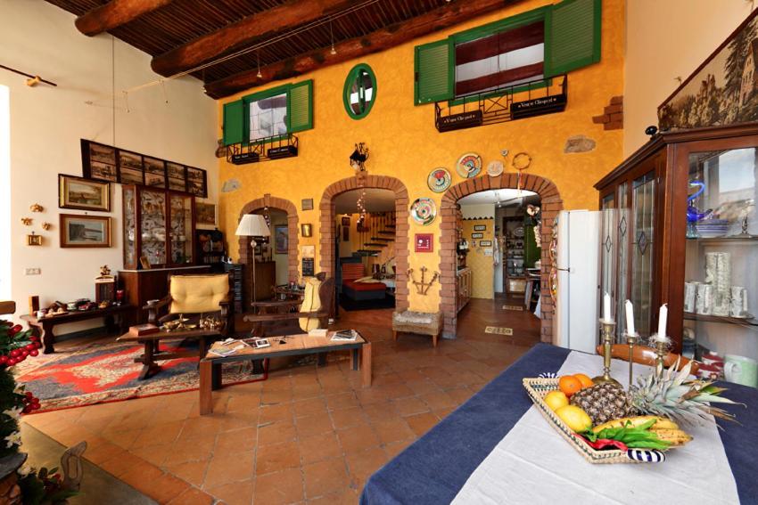 Le Stanze Di Mimi Bed & Breakfast Napoli Bagian luar foto