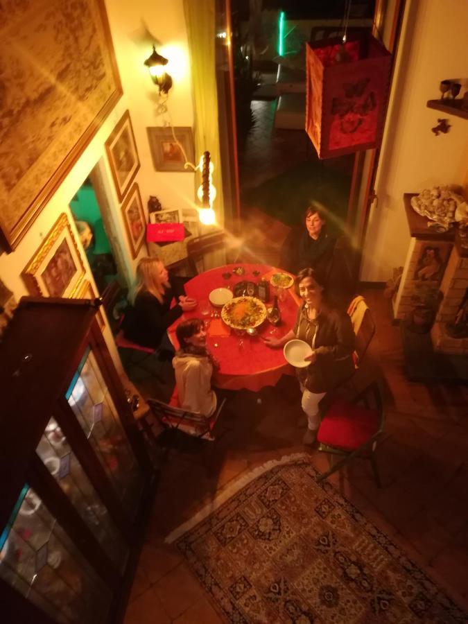 Le Stanze Di Mimi Bed & Breakfast Napoli Bagian luar foto