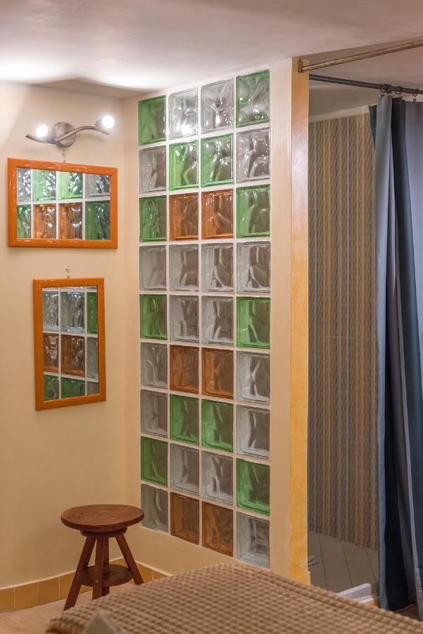 Le Stanze Di Mimi Bed & Breakfast Napoli Bagian luar foto