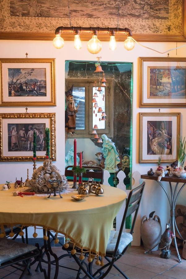 Le Stanze Di Mimi Bed & Breakfast Napoli Bagian luar foto
