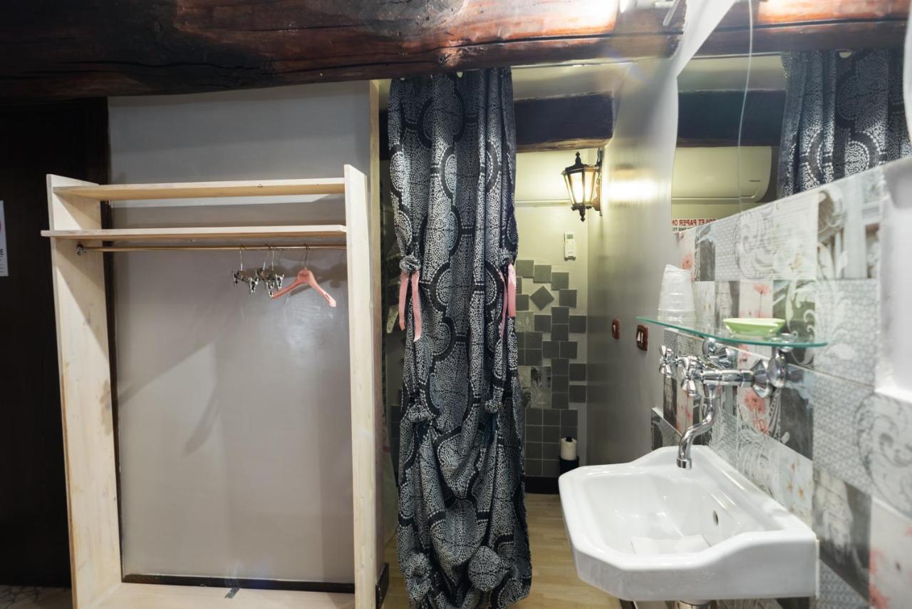 Le Stanze Di Mimi Bed & Breakfast Napoli Bagian luar foto